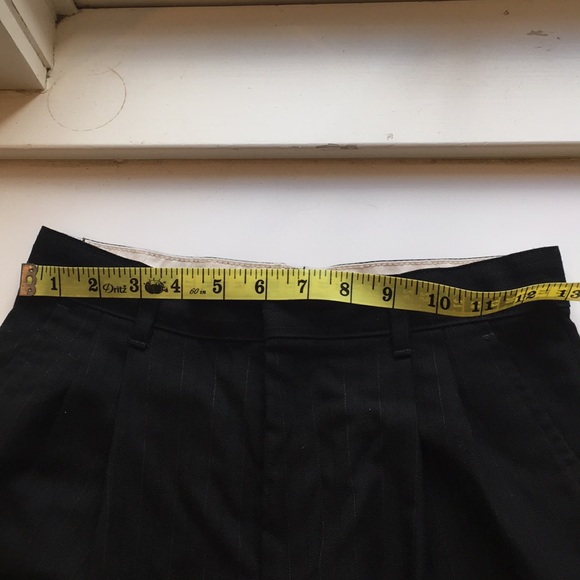 Boys 2-piece Dark Navy Pin Stripe Suit -- Size 14 - Picture 16 of 16